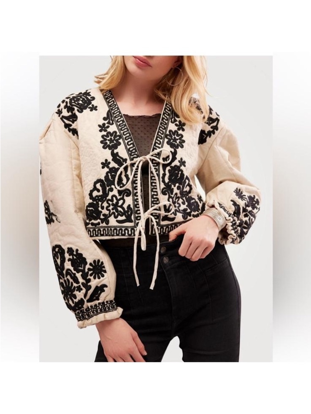 Free people M-L Embroidered Quilted Jacket 🤍